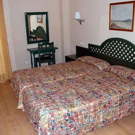 Martha's Aparthotel Palmanova